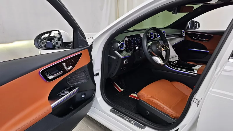 Mercedes-Benz C-Class