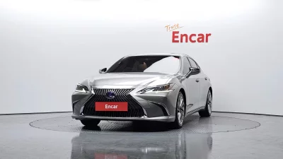 Lexus ES300h