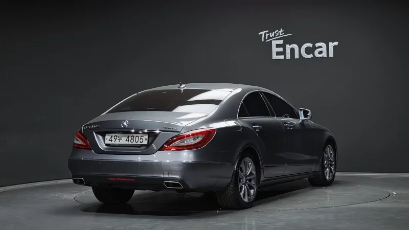 Mercedes-Benz CLS-Class