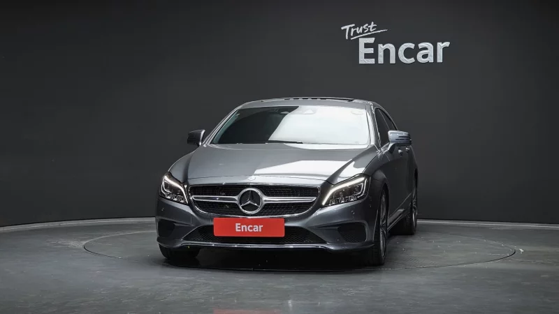 Mercedes-Benz CLS-Class