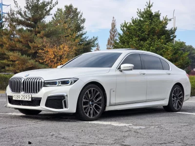 BMW 7-Series