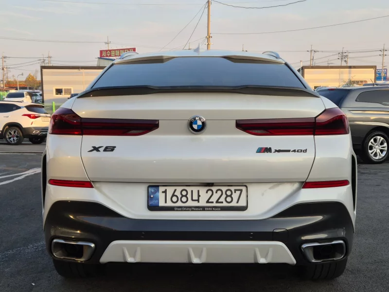 BMW X6