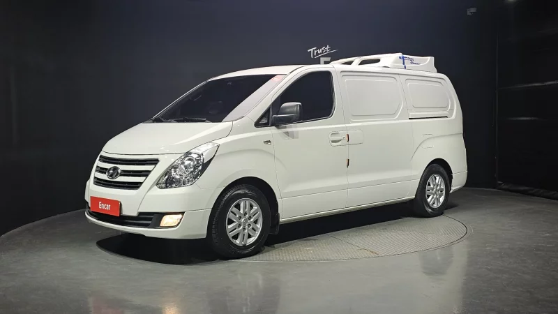 Hyundai Starex
