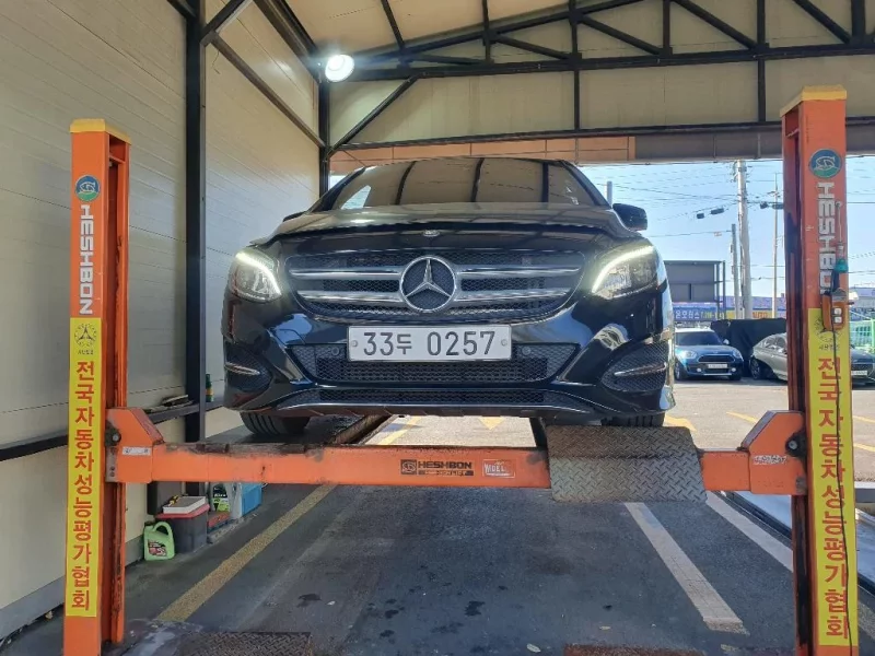 Mercedes-Benz B-Class