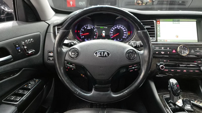 Kia K9