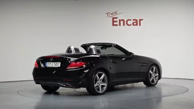 Mercedes-Benz SLC-Class