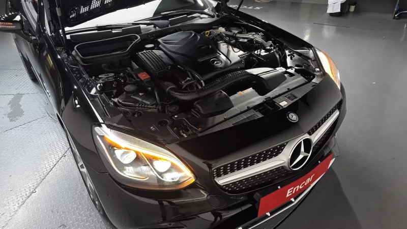 Mercedes-Benz SLC-Class