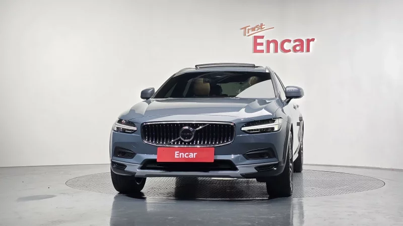 Volvo V90