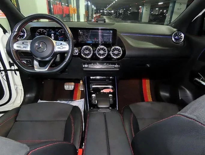 Mercedes-Benz GLA-Class