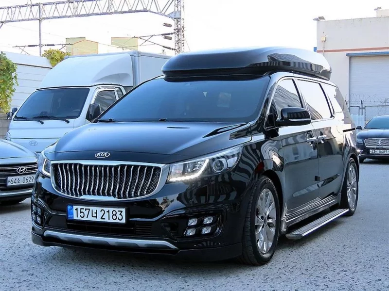 Kia Carnival