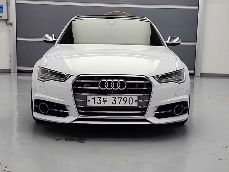 Audi S6