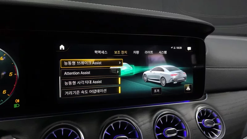 Mercedes-Benz CLS-Class