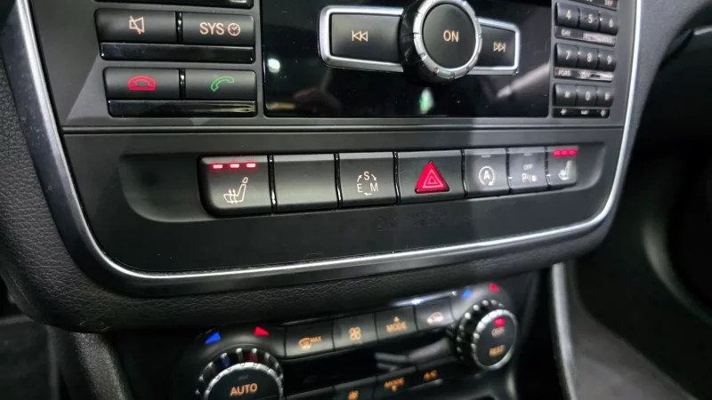 Mercedes-Benz GLA-Class