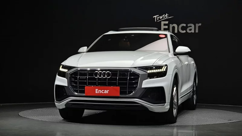 Audi Q8