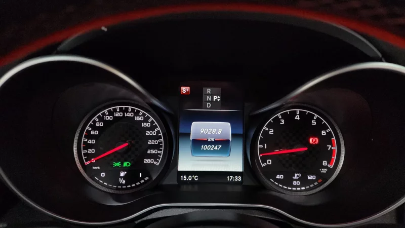 Mercedes-Benz C-Class