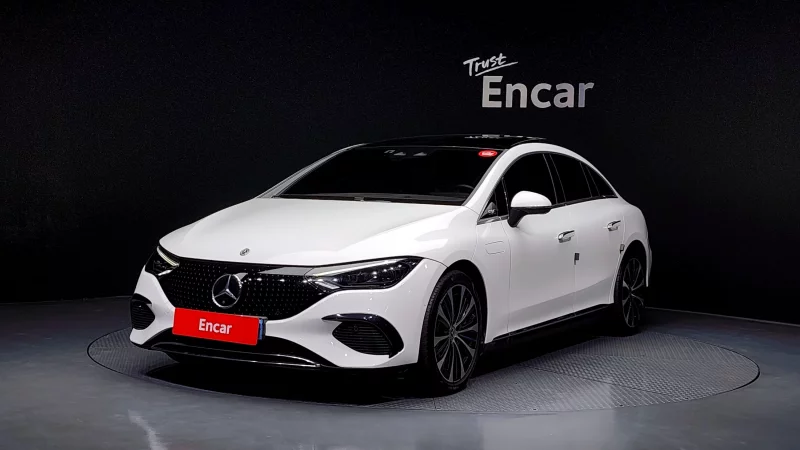 Mercedes-Benz EQE