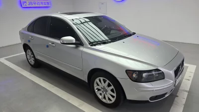 Volvo S40