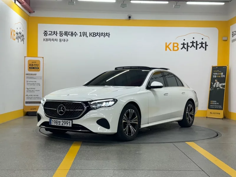 Mercedes-Benz E-Class