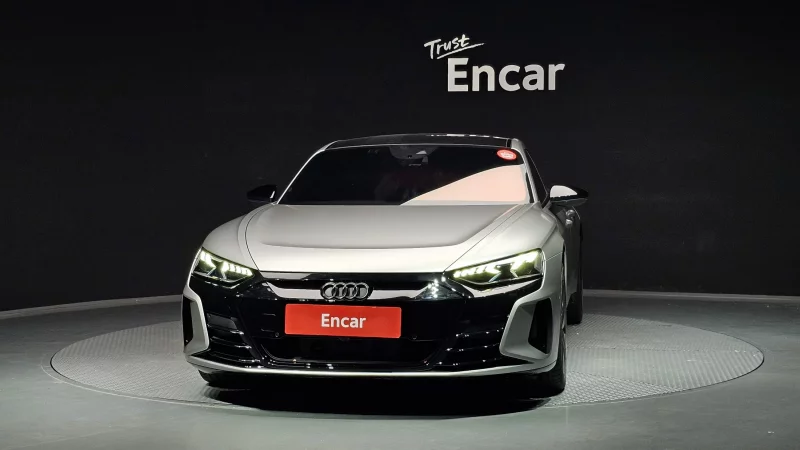 Audi E-TRON GT