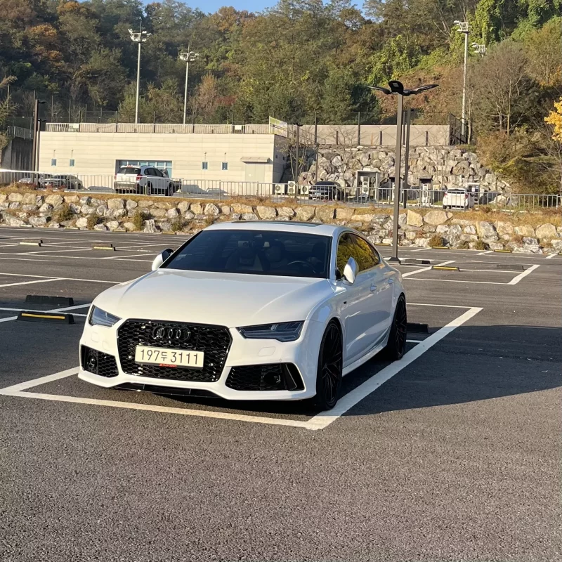 Audi S7