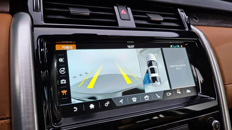 Land Rover DISCOVERY