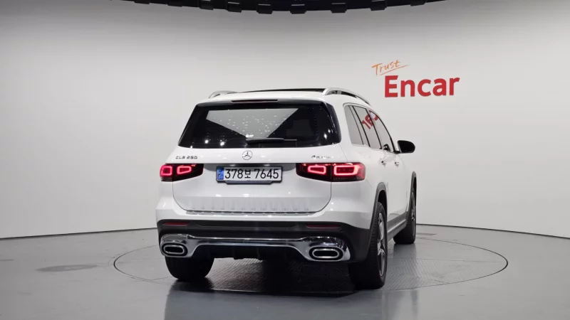 Mercedes-Benz GLB-Class