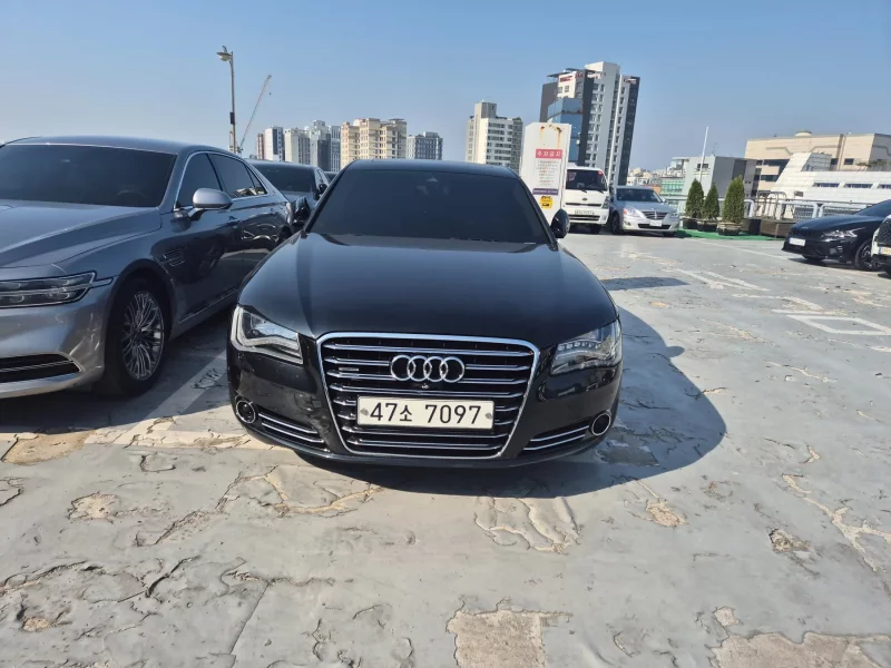 Audi A8