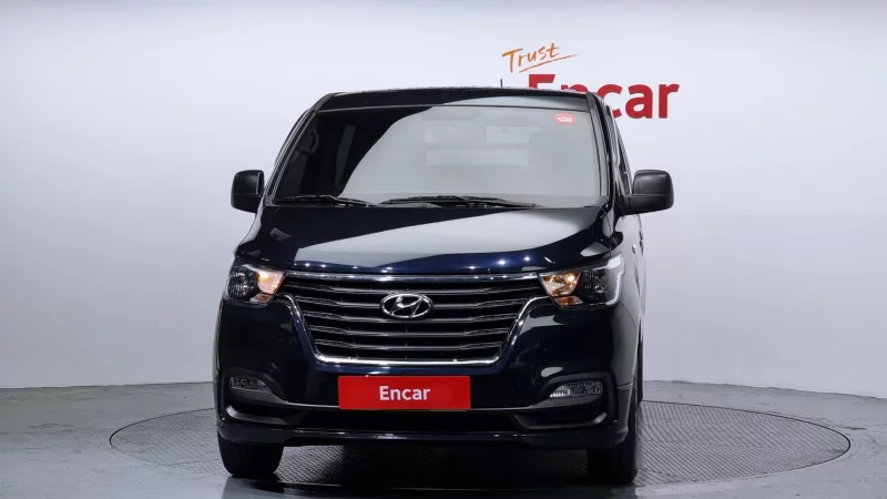 Hyundai Grand Starex