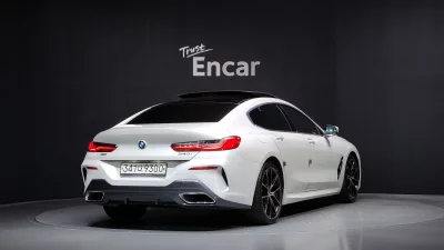 BMW 8-Series