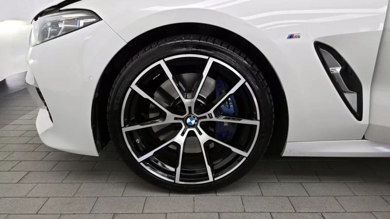 BMW 8-Series
