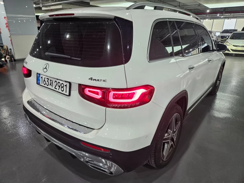 Mercedes-Benz GLB-Class