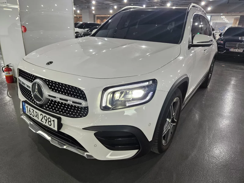 Mercedes-Benz GLB-Class