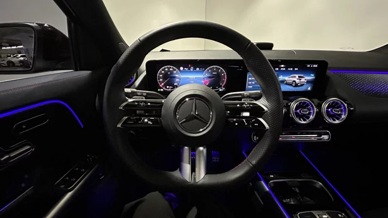 Mercedes-Benz GLA-Class