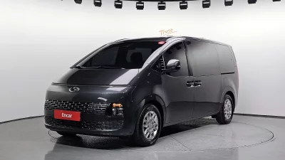 Hyundai Staria