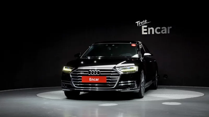 Audi A8
