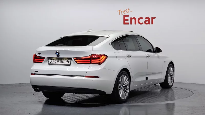 BMW 5-Series Gran Turismo