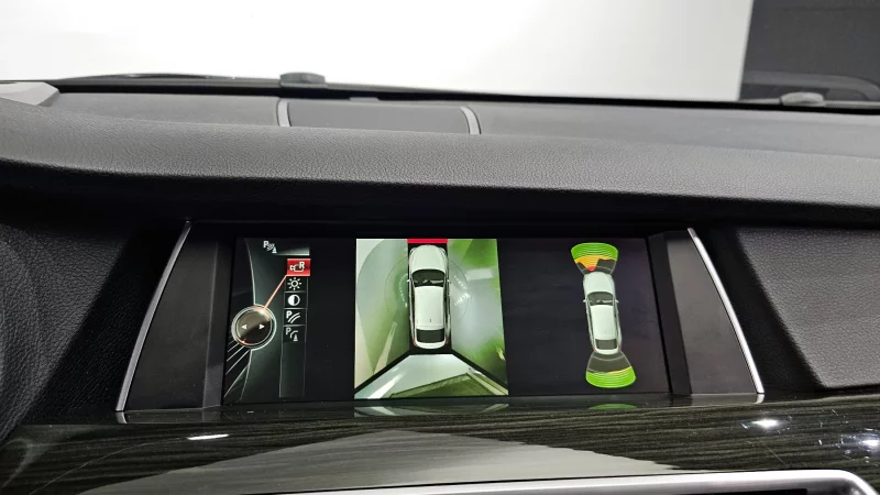 BMW 5-Series Gran Turismo