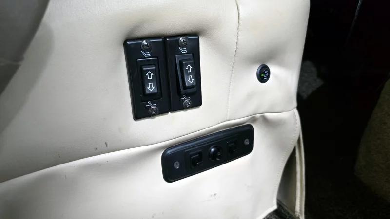 Chevrolet Express Van