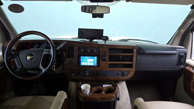 Chevrolet Express Van