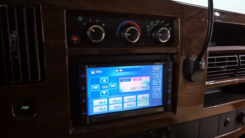 Chevrolet Express Van