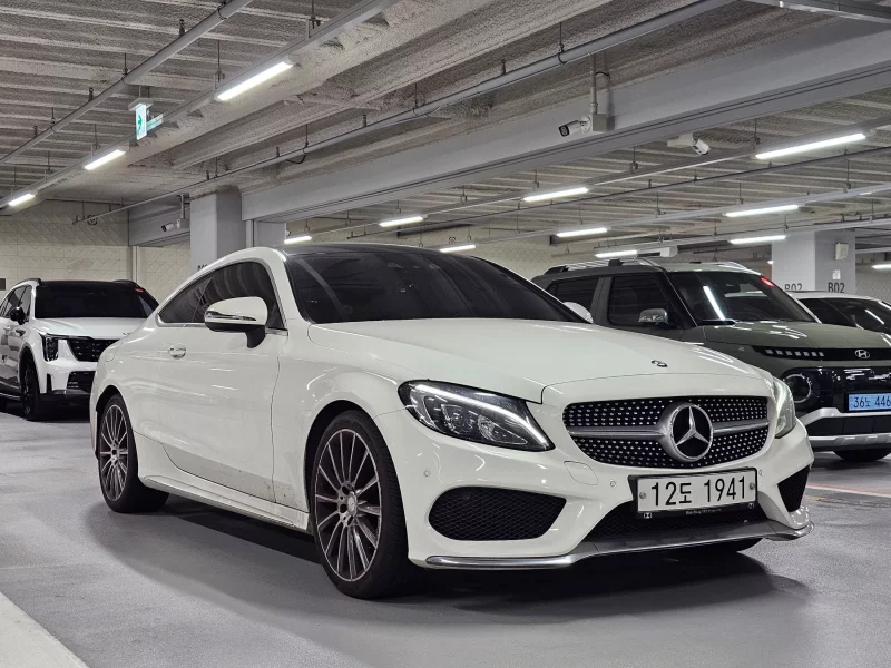 Mercedes-Benz C-Class