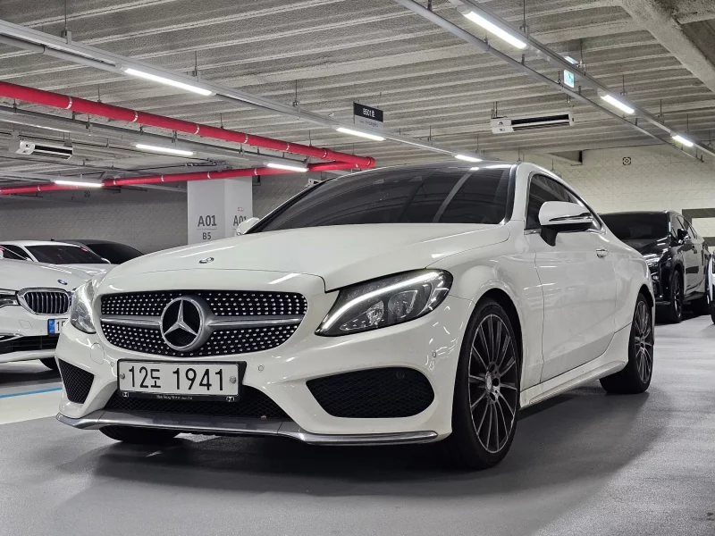 Mercedes-Benz C-Class