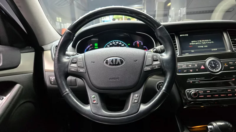 Kia K7