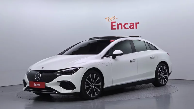 Mercedes-Benz EQE