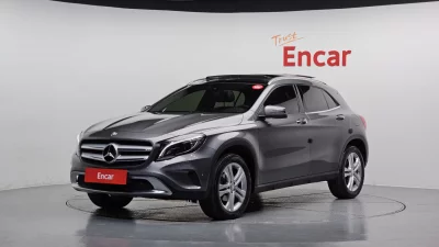 Mercedes-Benz GLA-Class