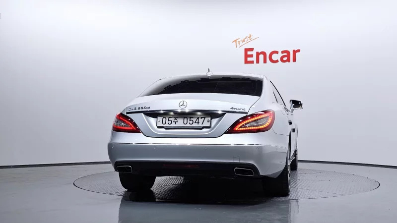 Mercedes-Benz CLS-Class