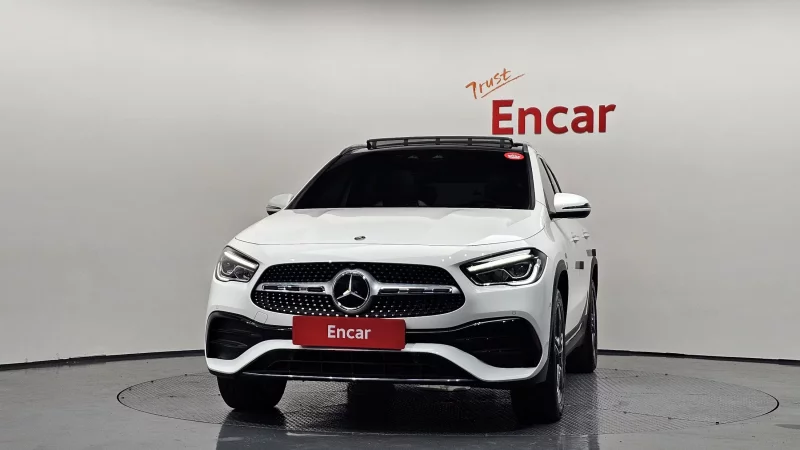 Mercedes-Benz GLA-Class