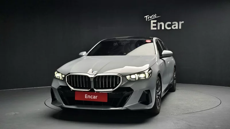 BMW 5-Series