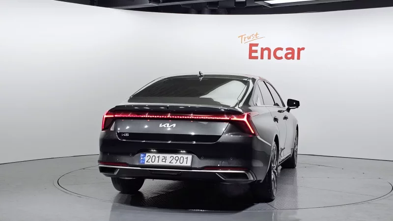 Kia K8