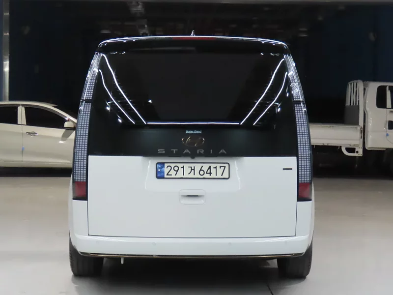 Hyundai Staria